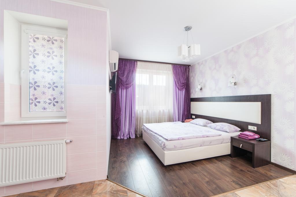 Home Comfort Livoberezhna Iec Kiev Exterior foto